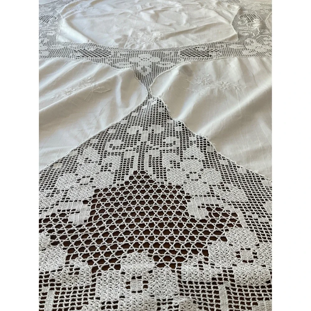 Vintage Tablecloth White Crochet Lace Scalloped Edges Cottagecore Grandma Core